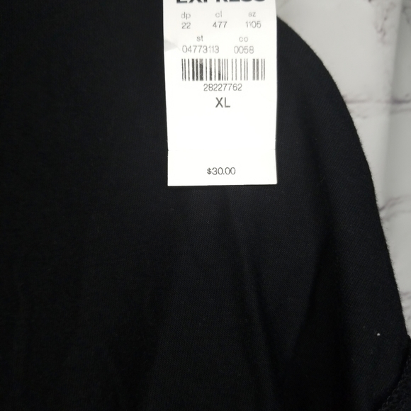 Express tshirt - Picture 3 of 4